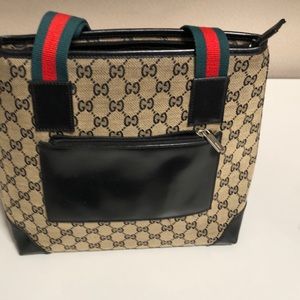 Vintage Gucci shoulder bag